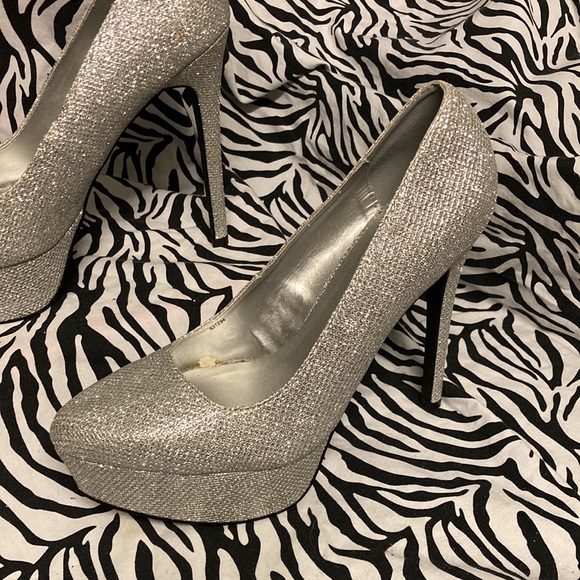 Silver Glitter Platform High Heels Size 8 - Picture 2 of 11